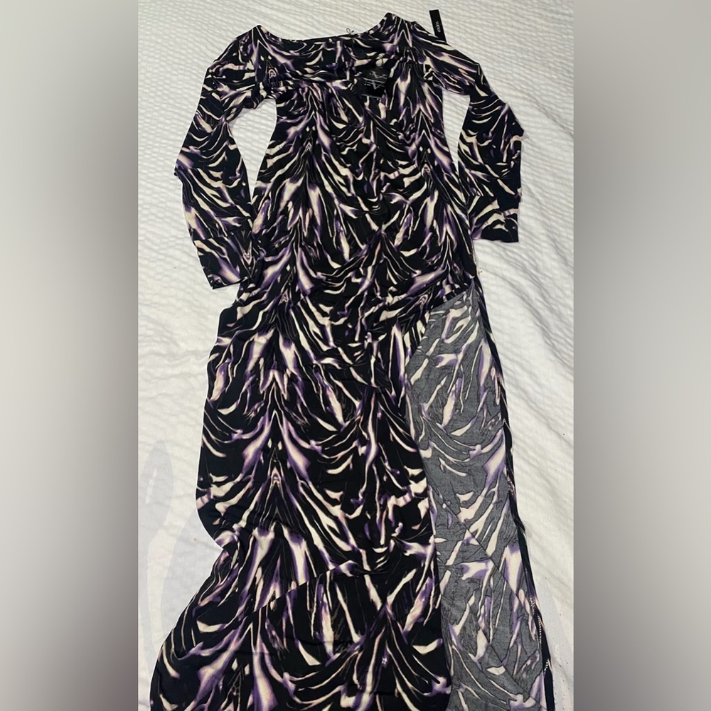 Vertigo Paris Marble-Print Maxi Dress w/ a Thigh-High Side Slit Women’s XS